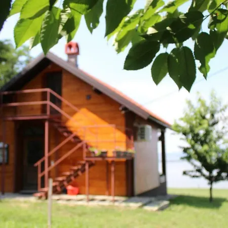 Ferienhaus Carobni Breg